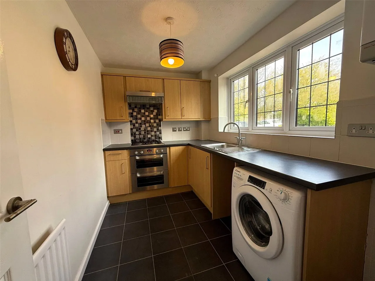 Morley Close, Yateley, GU46, photo 4