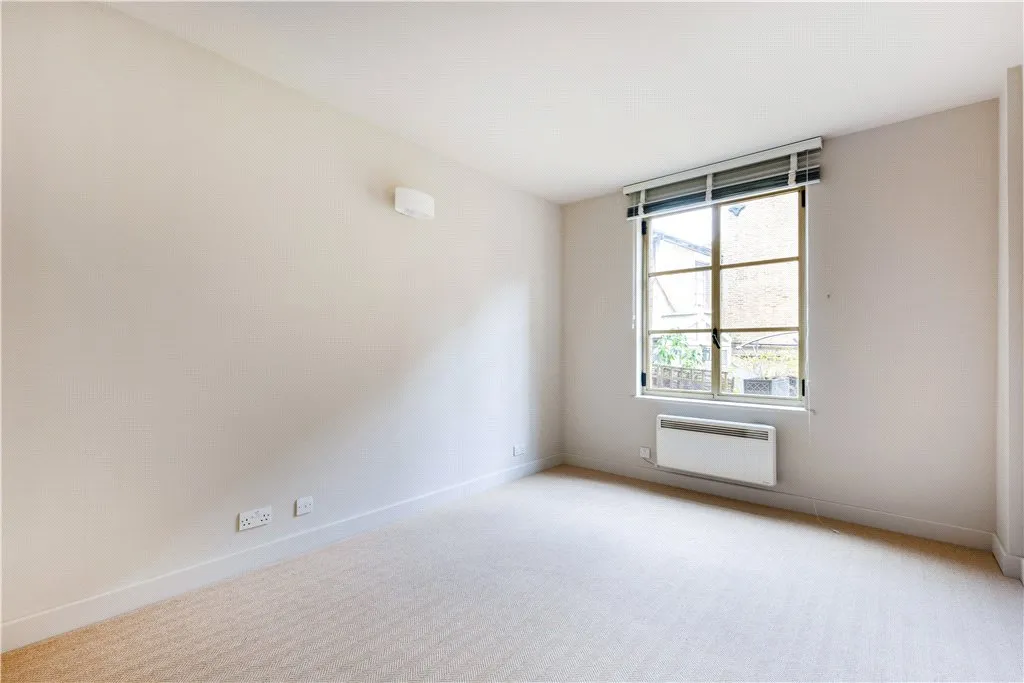 Queen Elizabeth Street, London, SE1, photo 20