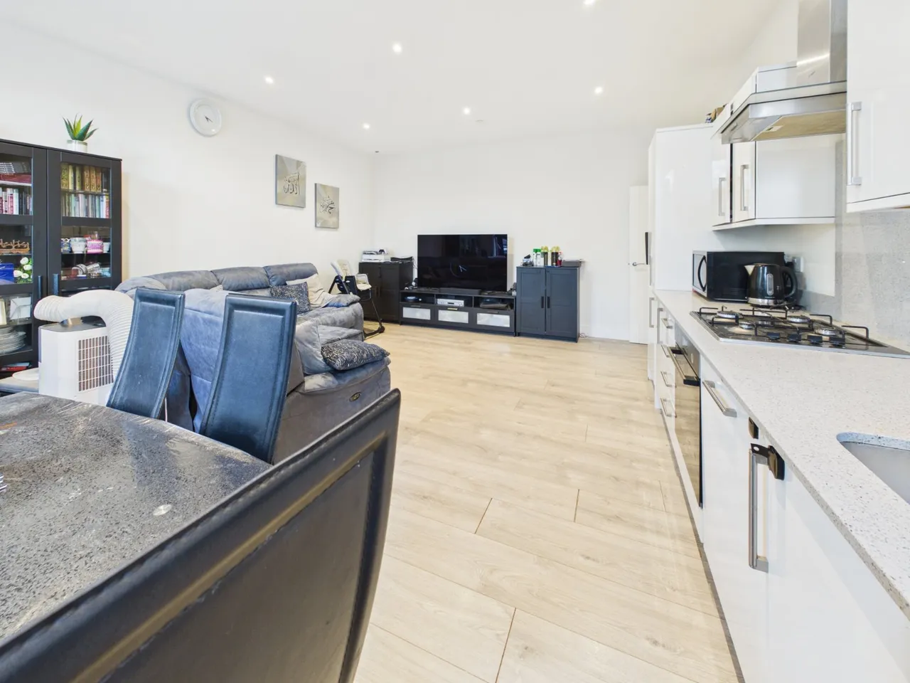 Heron Drive, Langley, SL3, photo 16
