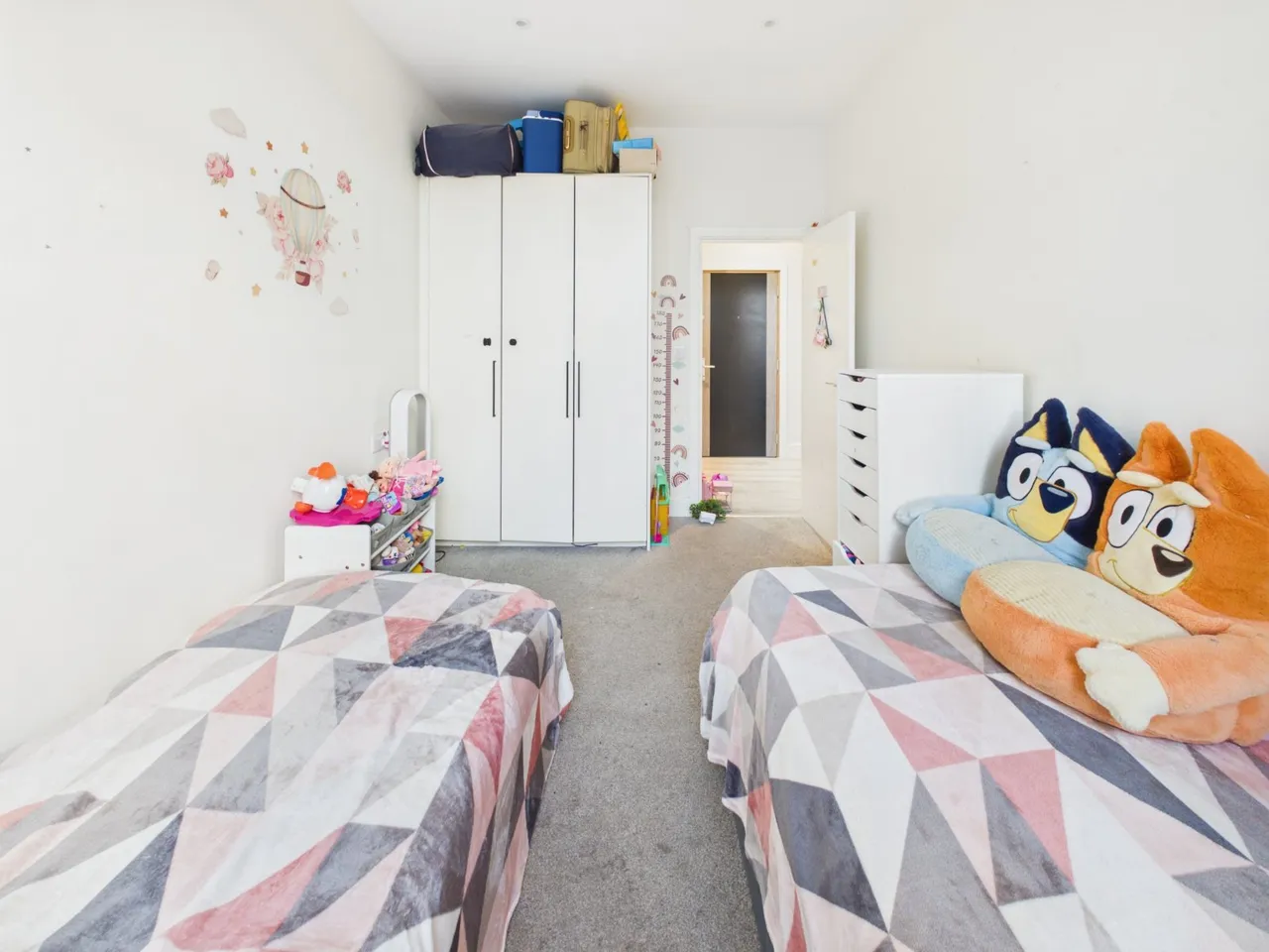 Heron Drive, Langley, SL3, photo 12