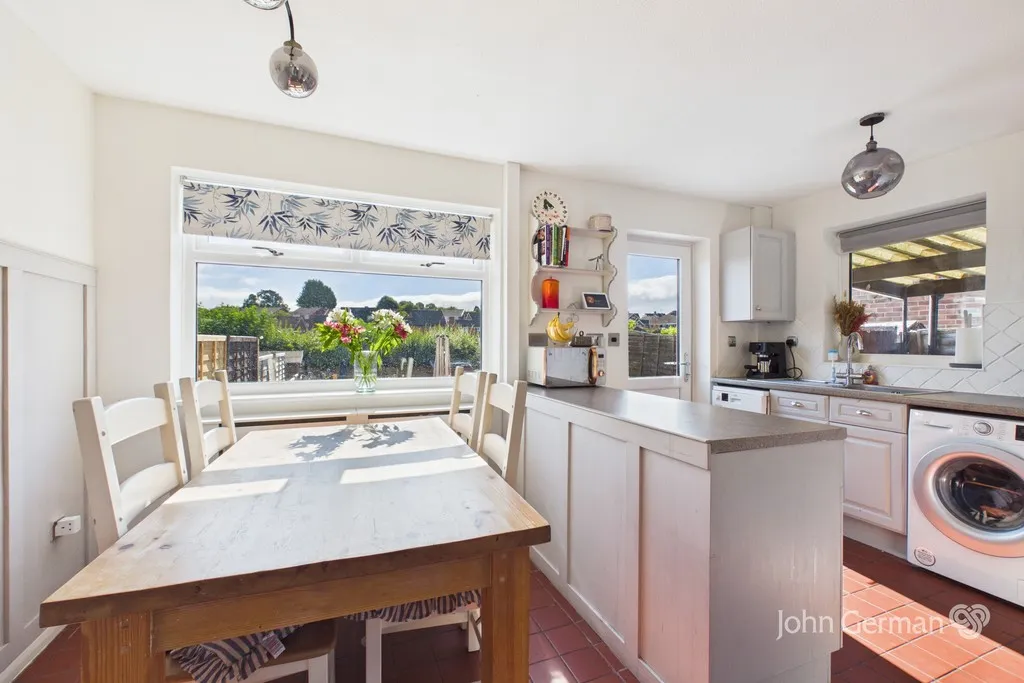Norman Road, Tutbury, photo 6