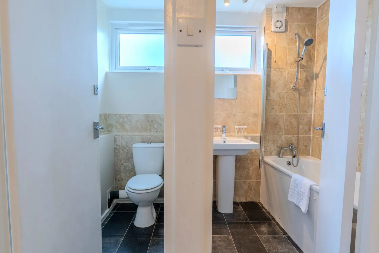 Ladbroke Grove, W10, photo 9