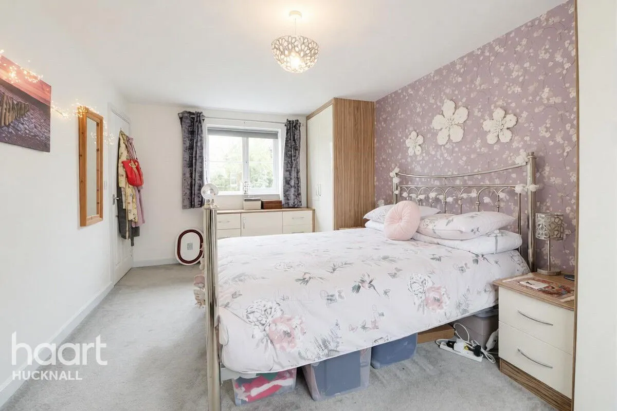 Henfrey Drive, Nottingham, NG15, photo 9