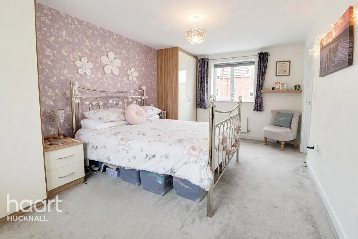 Henfrey Drive, Nottingham, NG15, photo 8