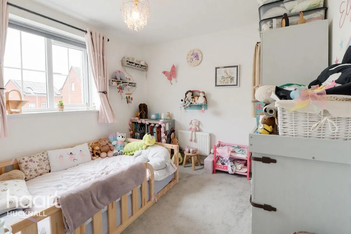 Henfrey Drive, Nottingham, NG15, photo 12