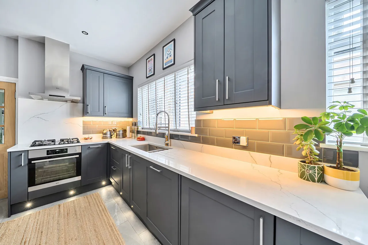 Blandford Road, BR3, photo 17