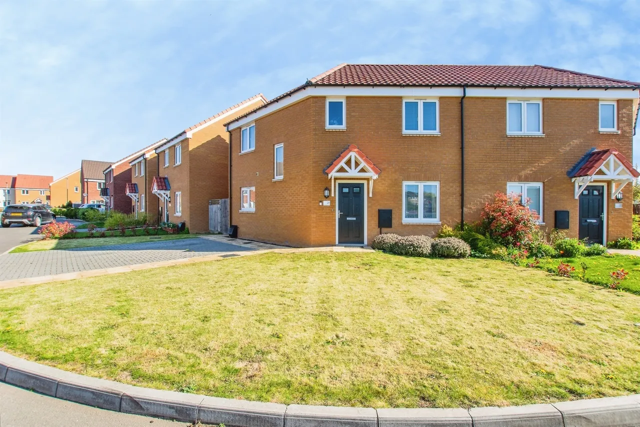 3 bed house for sale, Grove Gardens, Elm, PE14