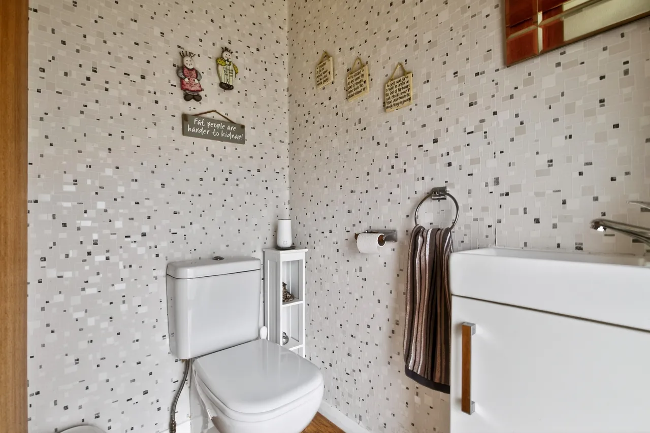 Westover Road, Sheffield, S10, photo 17
