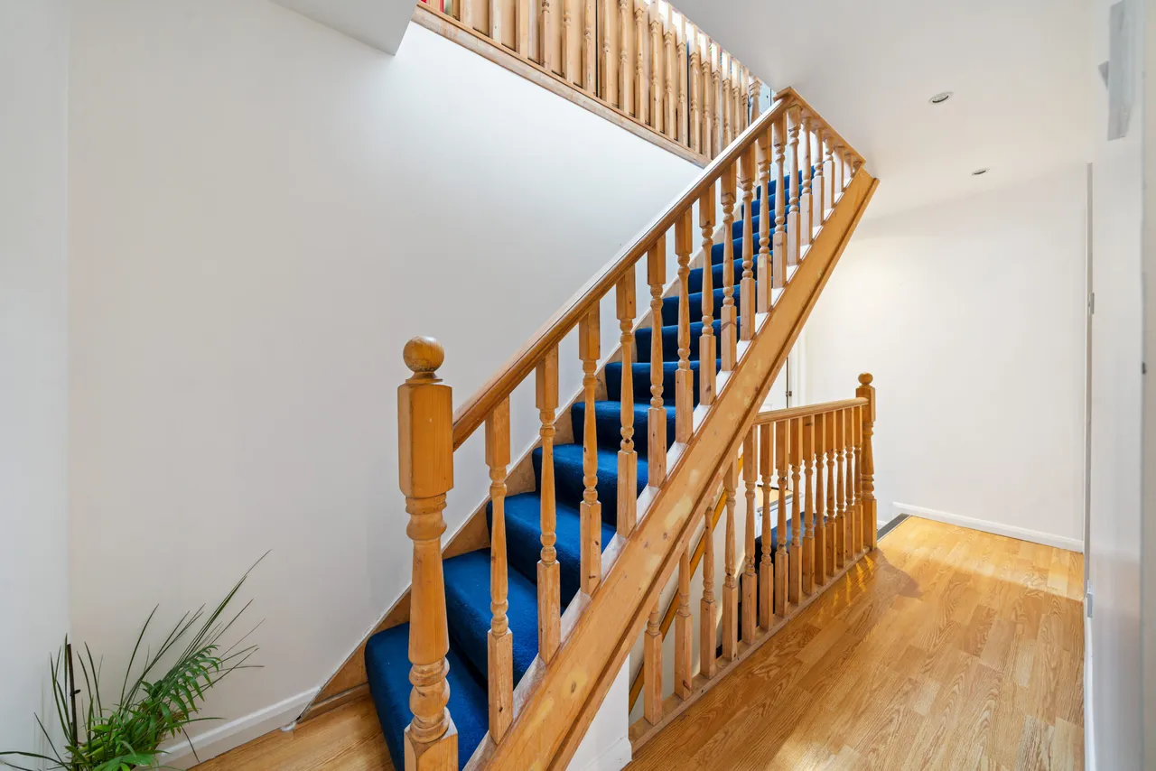 Montague Road, London, N15, photo 10