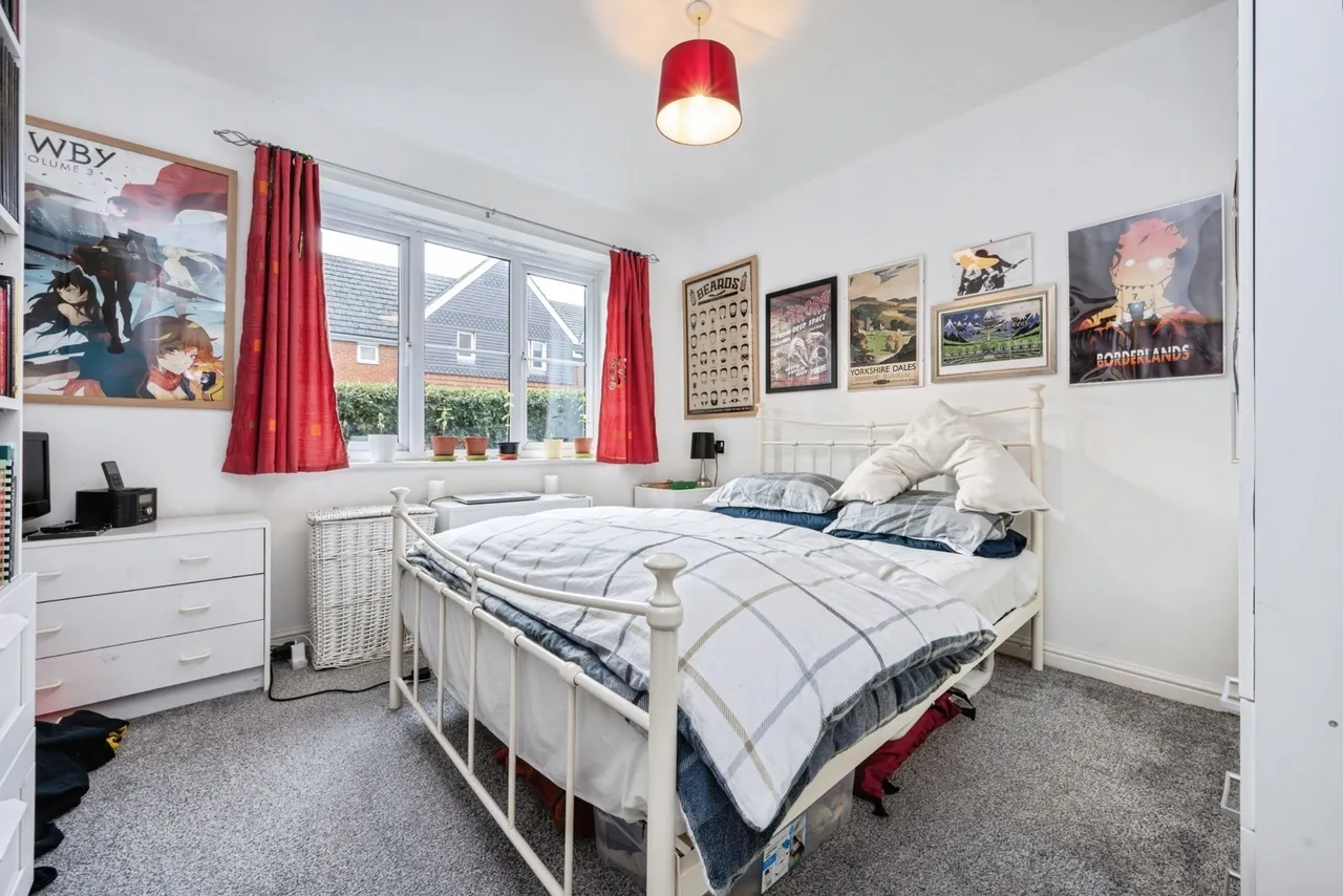 Crowe Road, Bedford, Bedfordshire, MK40, photo 11