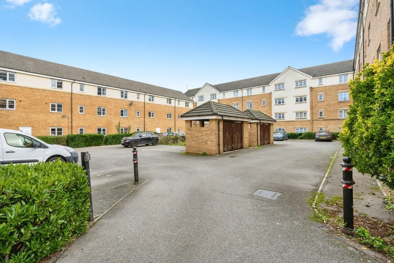 Crowe Road, Bedford, Bedfordshire, MK40, photo 12