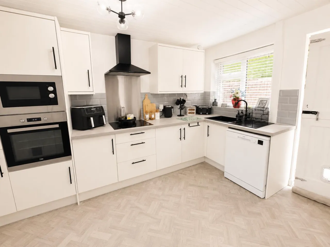 Chaucer Avenue, Radcliffe, Manchester, M26 3QS, photo 6