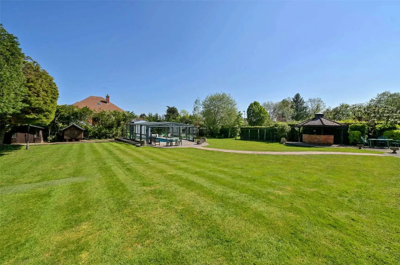 St. Leonards Hill, Windsor, SL4, photo 19