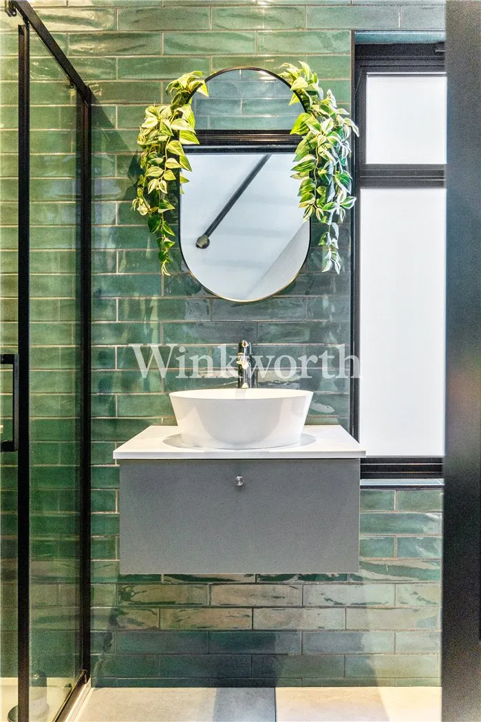 Whittington Road, London, N22, photo 2