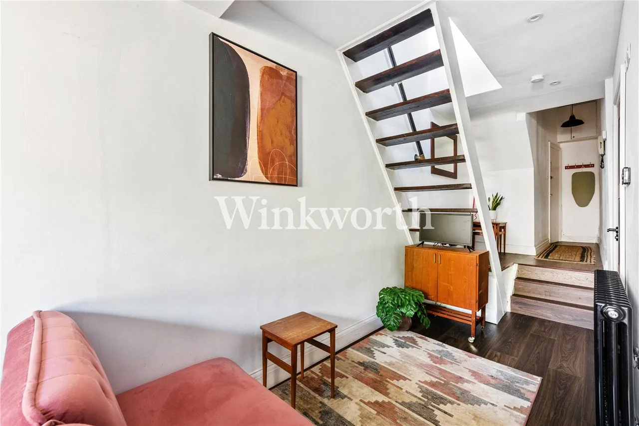Whittington Road, London, N22, photo 12