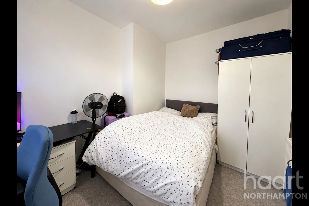 Lower Thrift Street, Northampton, NN1, photo 7