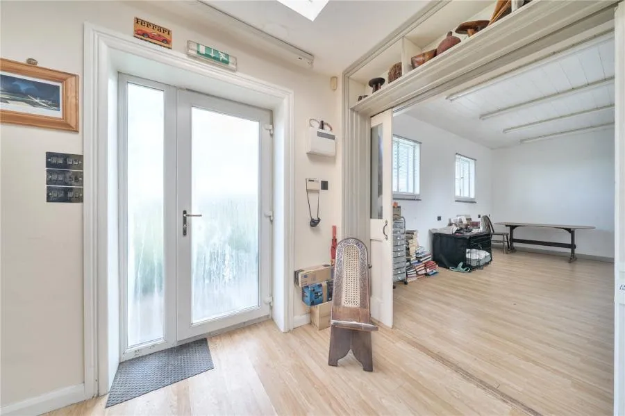 Crowell Road, Chinnor, OX39, photo 9