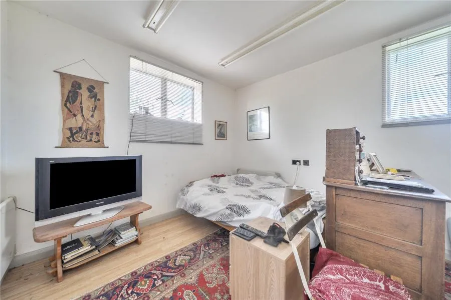 Crowell Road, Chinnor, OX39, photo 4