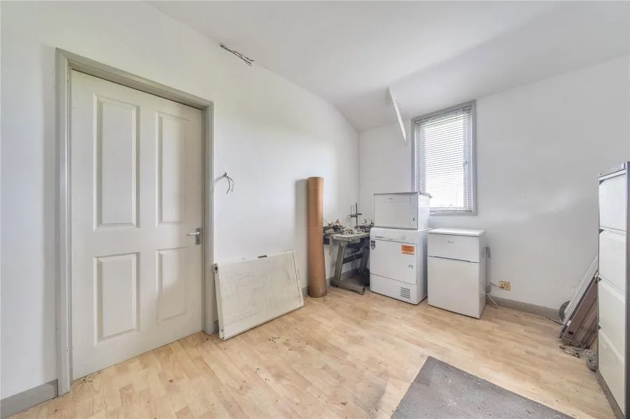 Crowell Road, Chinnor, OX39, photo 15