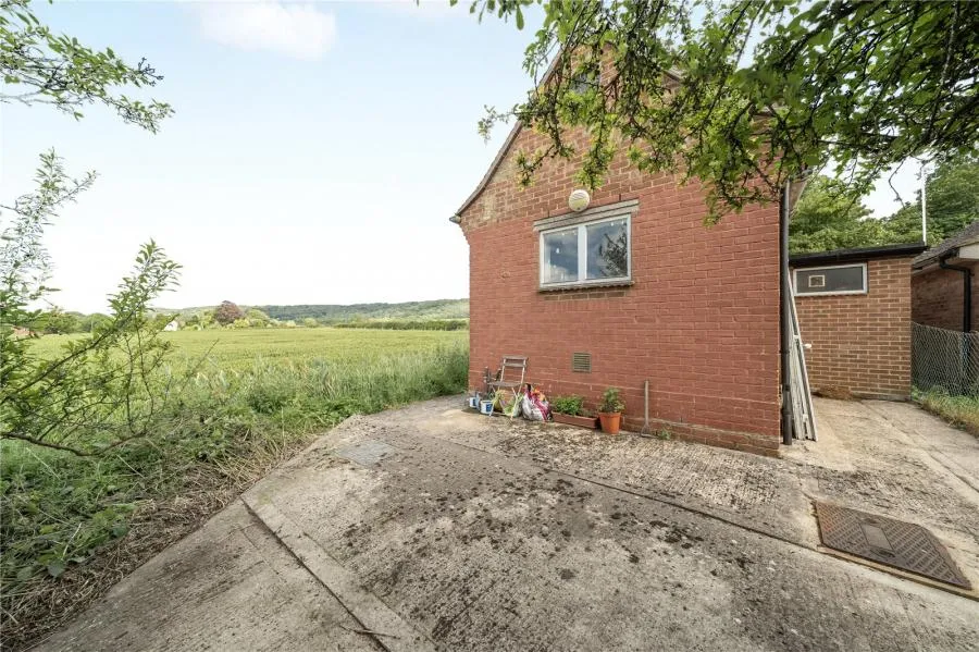 Crowell Road, Chinnor, OX39, photo 21
