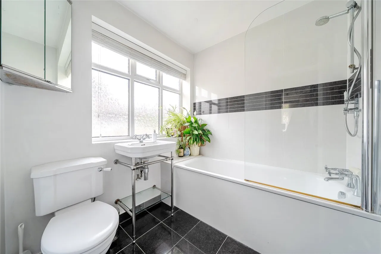 Courtfield Rise, West Wickham, BR4, photo 10