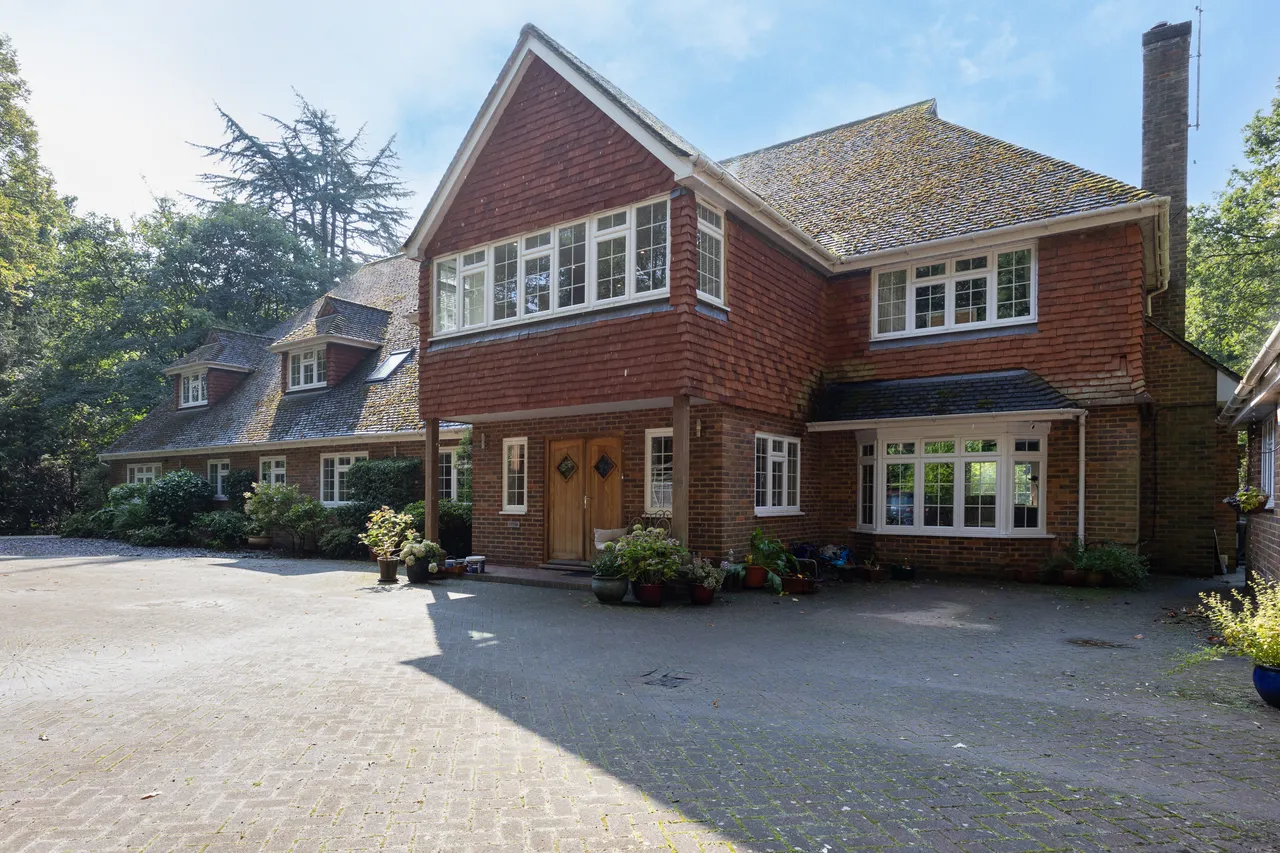 Church Road, St. Johns, Woking, GU21, photo 11