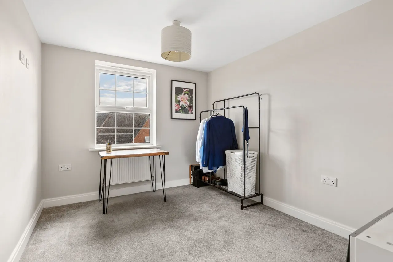 Shepherds Place, Shefford, SG17, photo 8