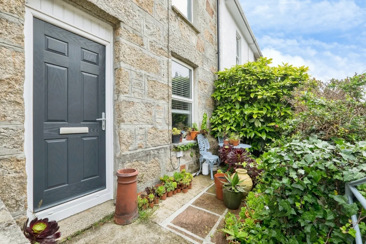 Taroveor Terrace, Penzance, TR18, photo 2