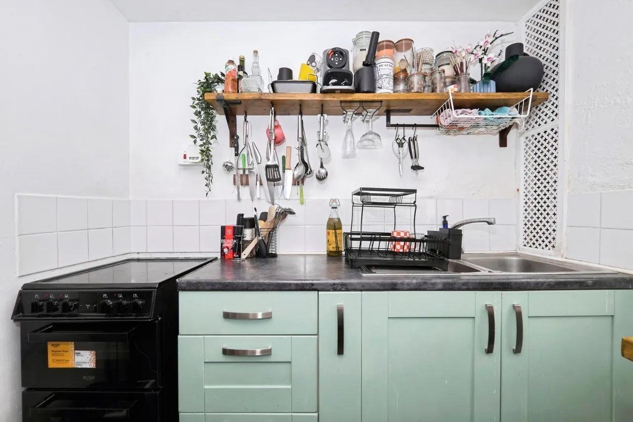 Taroveor Terrace, Penzance, TR18, photo 8