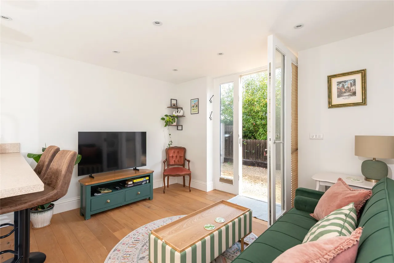 Holly Bank, Witts End, MK17, photo 16