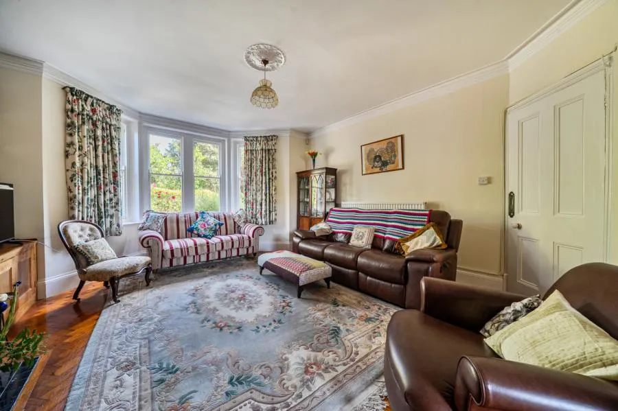 Leys Villas, The Leys, OX28, photo 10