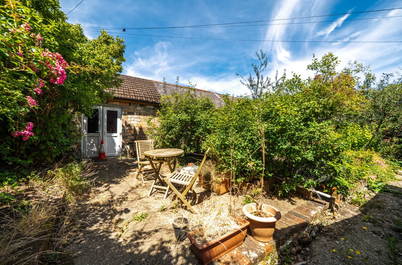 Paper Mill Lane, Alton, GU34, photo 10