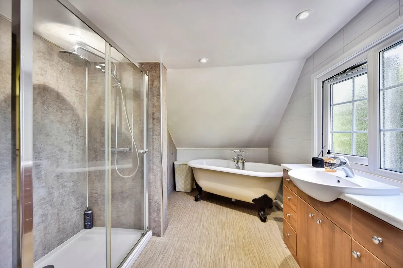 Sandway Road, Sandway, ME17, photo 12