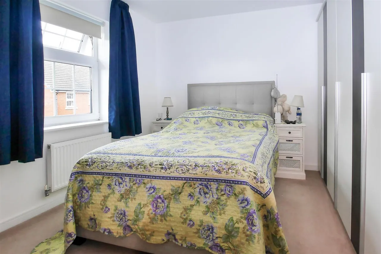 Thompson Grove, Littlehampton, photo 8