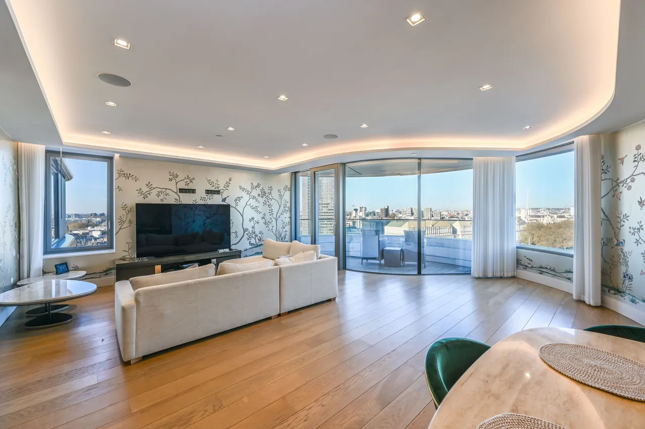 Apartment 65, The Corniche, 23 Albert Embankment, London, photo 9