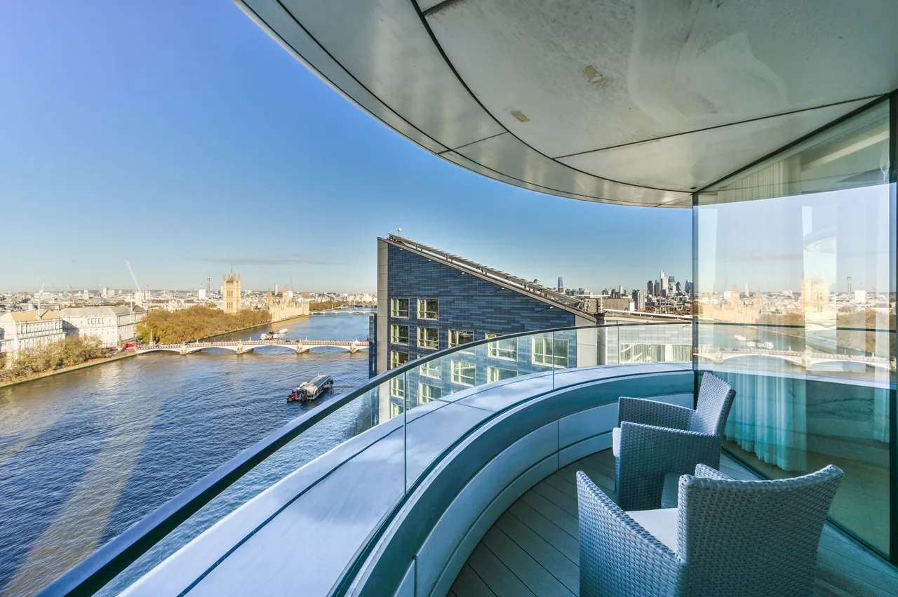 Apartment 65, The Corniche, 23 Albert Embankment, London, photo 5
