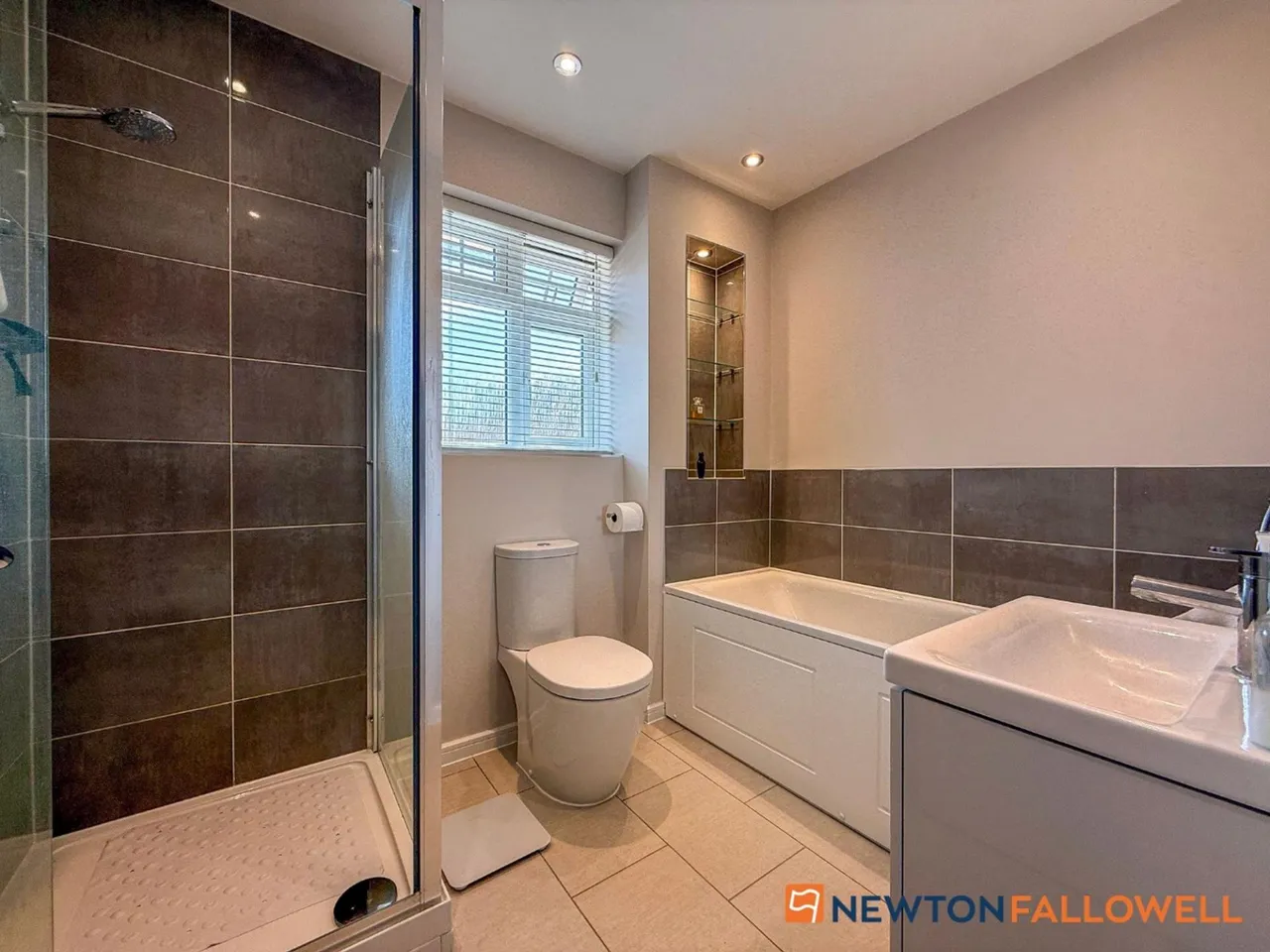 Marigold Way, Newark, NG24, photo 17