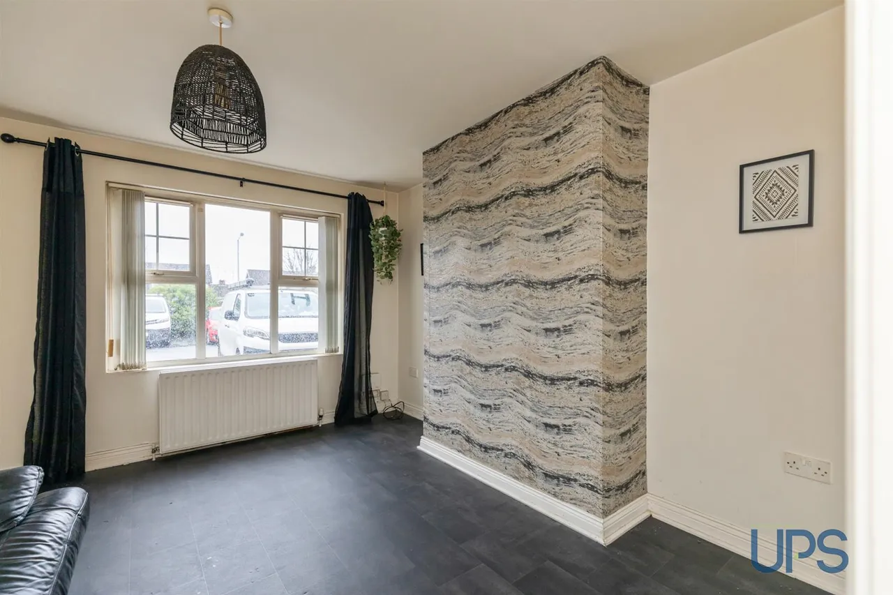 Dunmurry Close, Belfast, BT17, photo 4