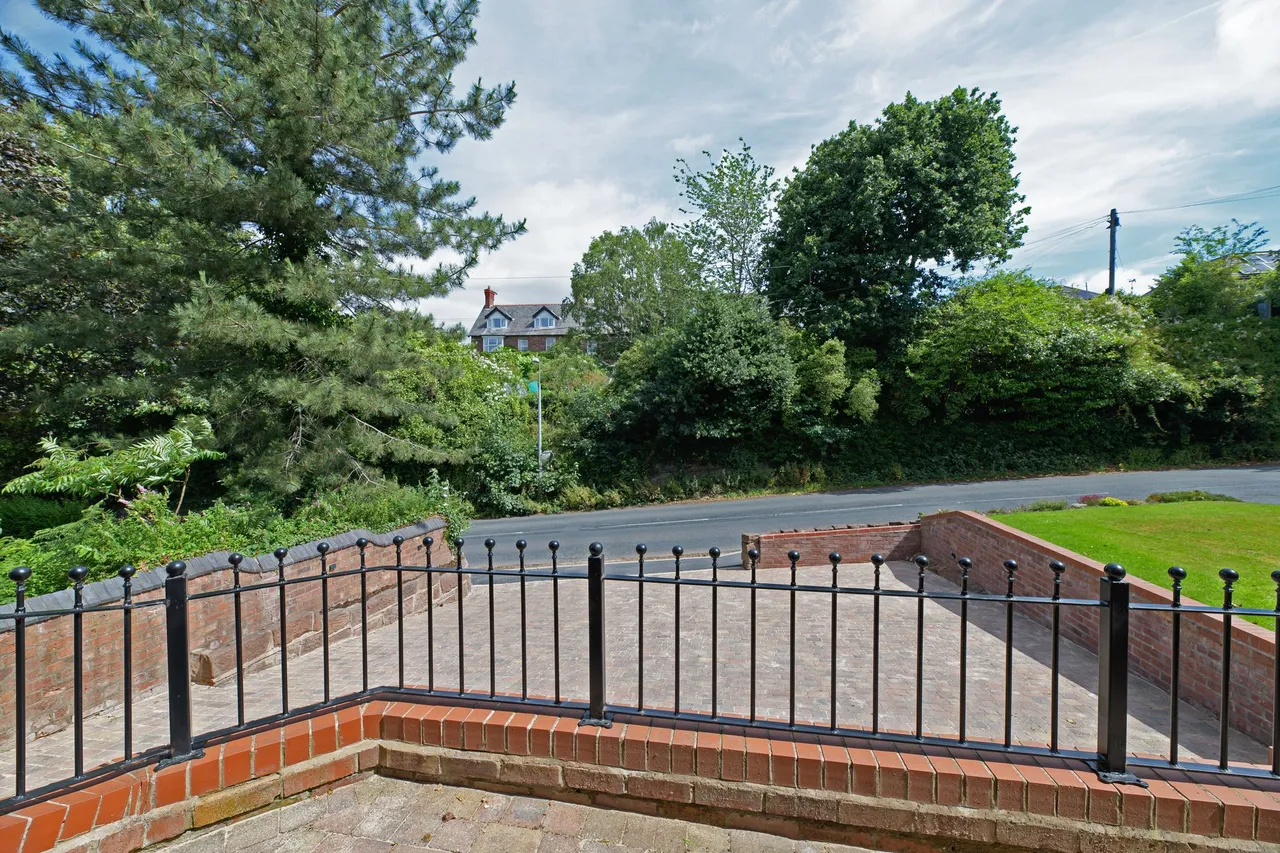 Red Lane, Frodsham, photo 33