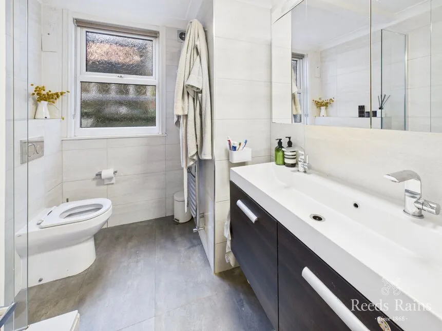 Esplanade Road, Scarborough, YO11, photo 18