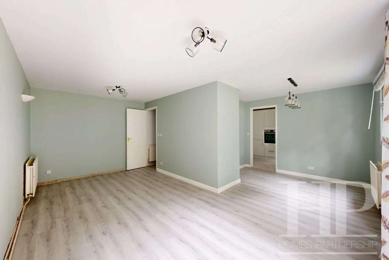 Lindgren Walk, Crawley, RH11, photo 6