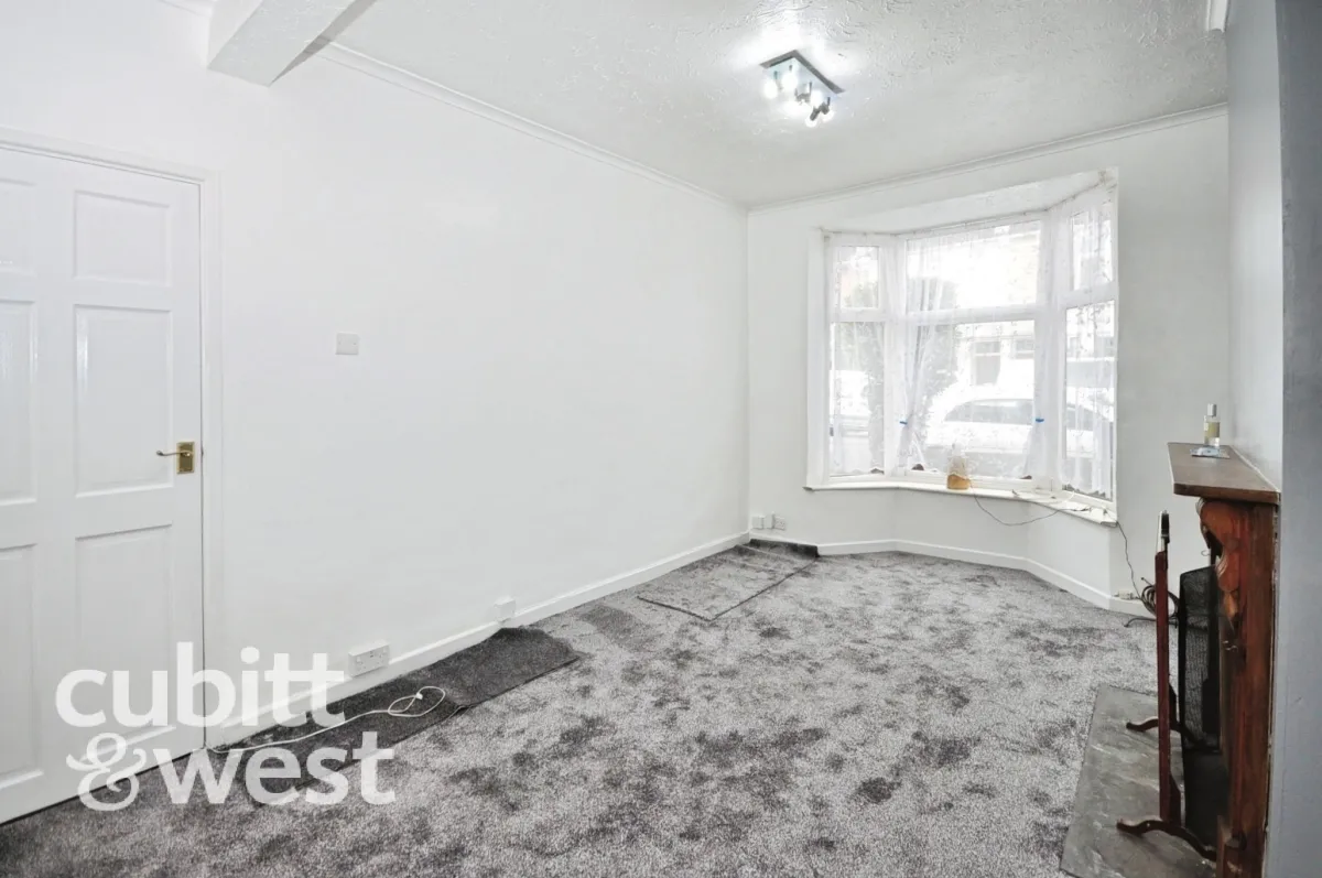 Alternative Deposit Option Emsworth Road, PO2, photo 9