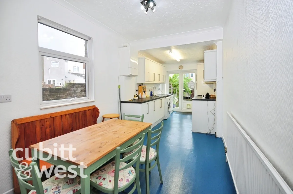 Alternative Deposit Option Emsworth Road, PO2, photo 3