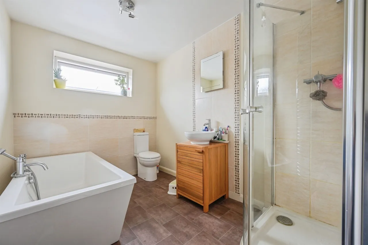 Alport Close, Hulland Ward, DE6, photo 13