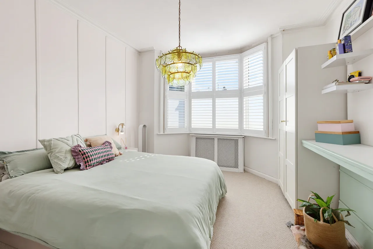 Eastbourne Road, Brentford, TW8, photo 9