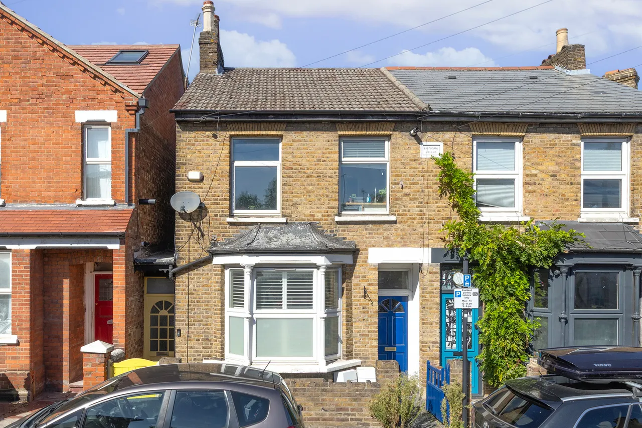 Eastbourne Road, Brentford, TW8, photo 20