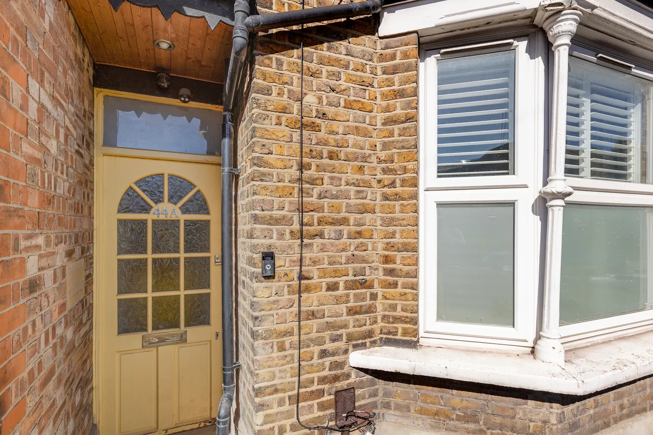 Eastbourne Road, Brentford, TW8, photo 21