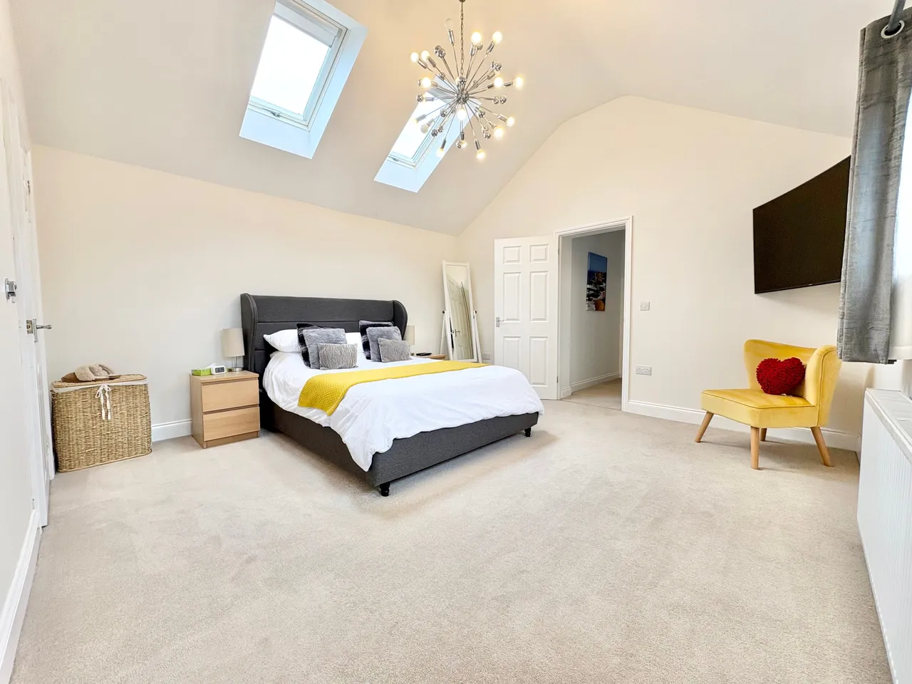 Mountsfield Close, Newport Pagnell, Newport Pagnell, MK16 0JE, photo 27