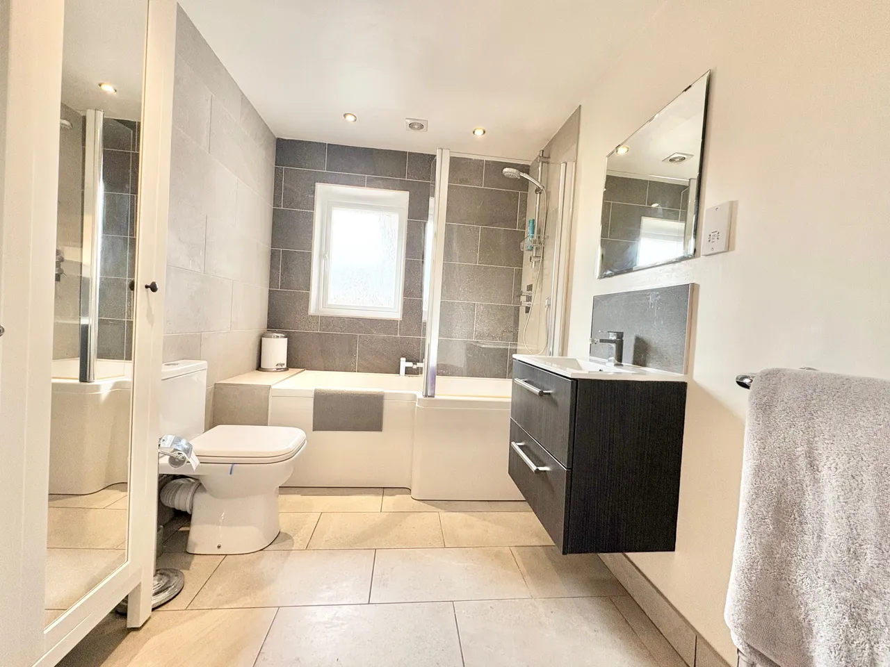 Mountsfield Close, Newport Pagnell, Newport Pagnell, MK16 0JE, photo 26