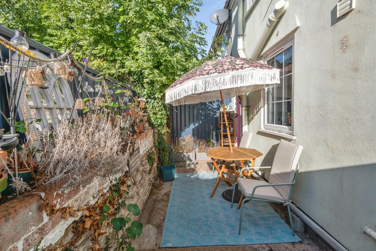 Laburnum Terrace, Henlade, TA3, photo 5